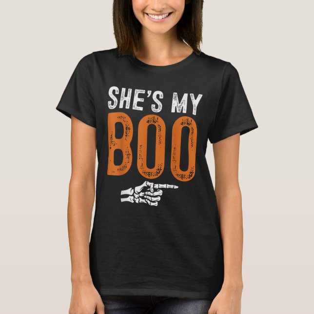 Camiseta Halloween Costumes Shes My Boo Couple Matching Par (Anverso)