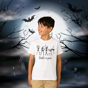 Camiseta Halloween Dancing Skeleton Strike A Pose Funny