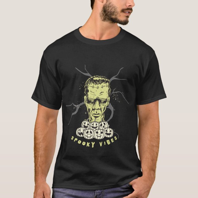 Camiseta Halloween de Frankenstein Spooky Vibes (Anverso)