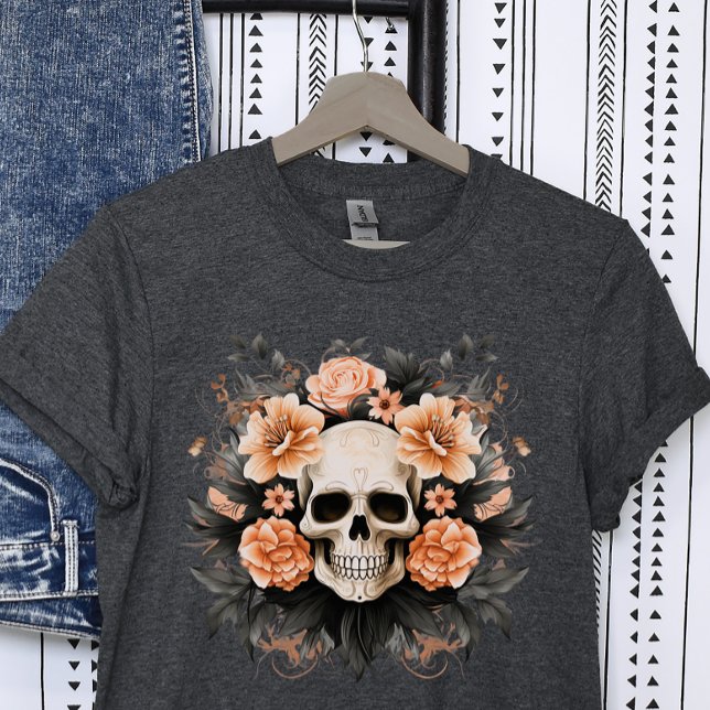 Camiseta Halloween de la flor gótica vintage (Vintage Floral Skull Halloween Shirt)
