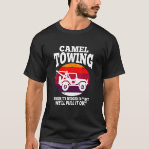 Camiseta Halloween de remolque de camello retro