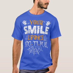 Camiseta Halloween divertida tu sonrisa parece fantasma de