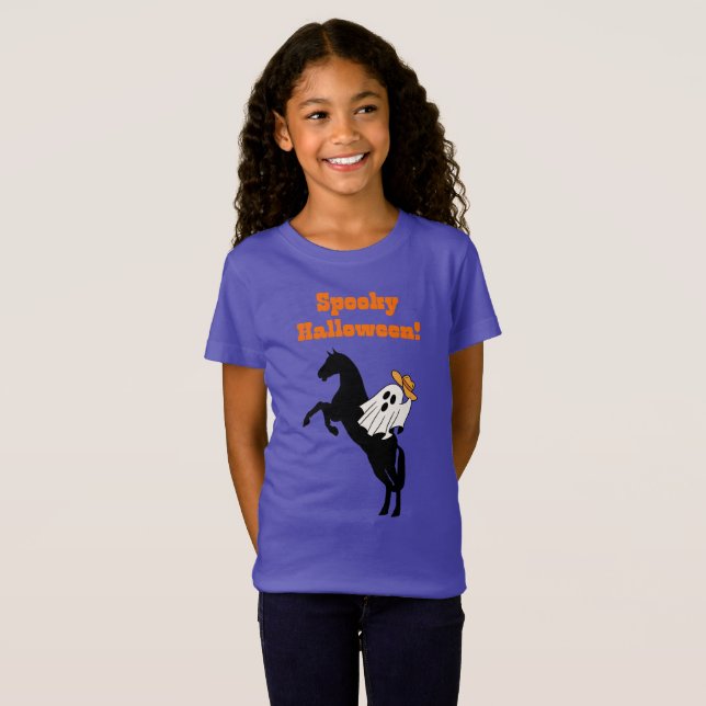 Camiseta Halloween espeluznante un caballo está botando a u (Anverso completo)