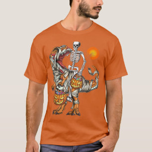 Camiseta Halloween Funny Skeleton Riding Mummy Dinosaur T R