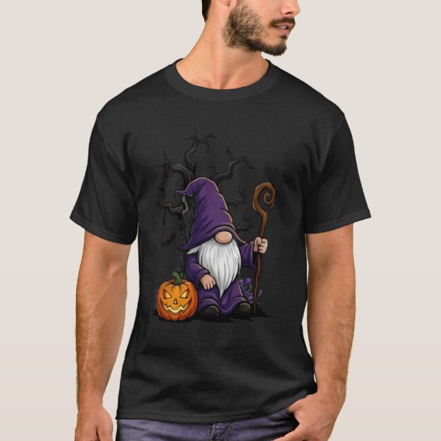 Camiseta Halloween Gnome Basic Dark T-Shirt (Anverso)