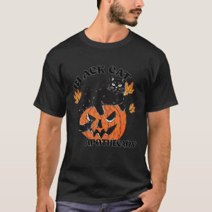 Camiseta Halloween Halloween Retro Black Cat Apothecary and