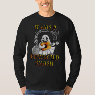 Camiseta Halloween Monster Mash Fantasma Graveyard
