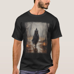 Camiseta Halloween Mystical Beautiful Witch Walking Forest