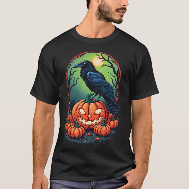 Camiseta Halloween Raven en un parche de calabaza (Anverso)