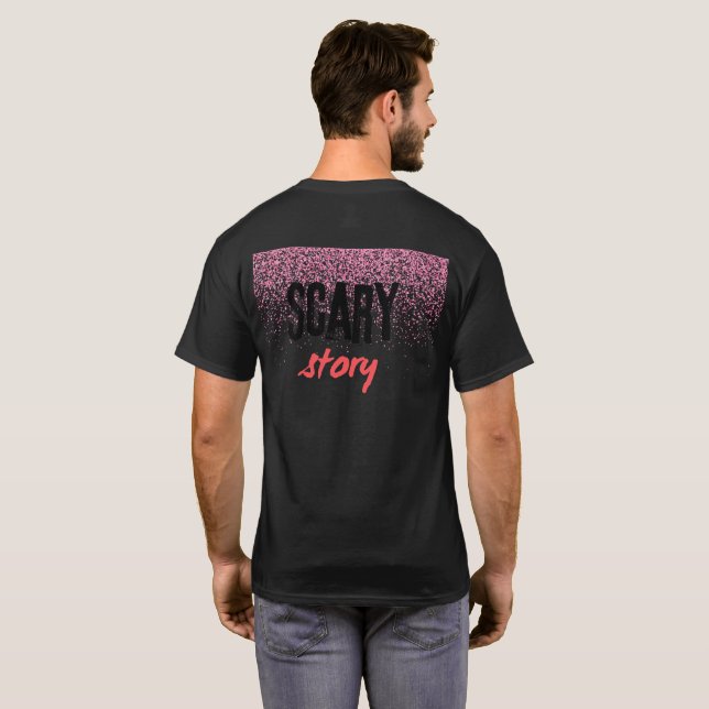 Camiseta Halloween rosa. Halloween de la escena de calabaza (Reverso completo)