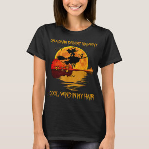 Camiseta Halloween Witch Riding Brooms On A Dart 2