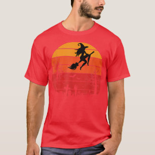 Camiseta Halloween Witchcraft Witch Broom Spooky Graveyard 