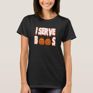 Camiseta Halloween, yo sirvo a un divertida mixólogo B de B