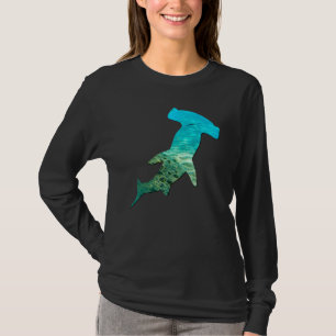 Camiseta Hammerhead Shark Silhouette Earth Day and Ocean We