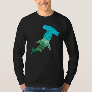 Camiseta Hammerhead Shark Silhouette Earth Day and Ocean We
