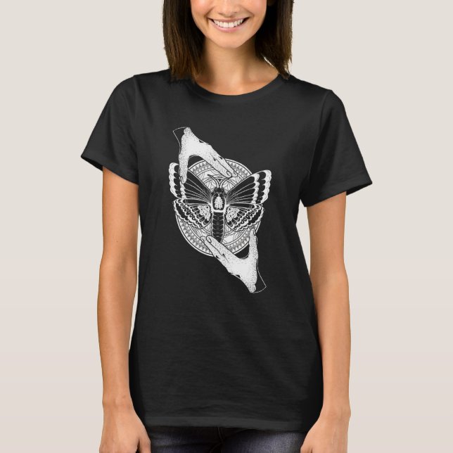 Camiseta Hamsa Hands Gothic Witchcraft Pagan Mandala Moth O (Anverso)