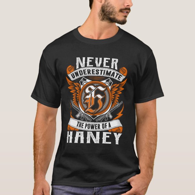 Camiseta HANEY - Nunca Subestimes La Personalización (Anverso)