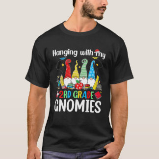 Camiseta Hanging With My 2Rd Grade Gnomies Merry Christmas