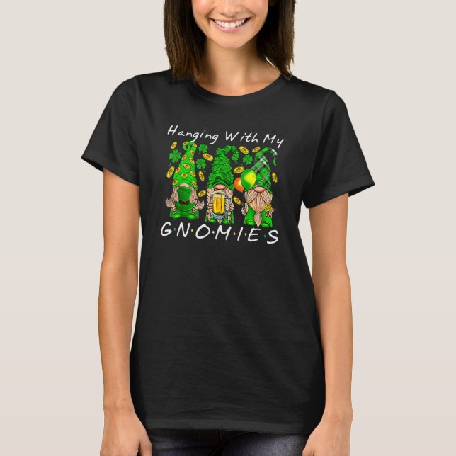 Camiseta Hanging With My Gnomies Shamrock Clover Patrick's  (Anverso)
