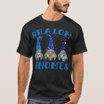 Camiseta Hanukkah Funny Jewish Shalom Gnomes Chanukah Light<br><div class="desc">Hanukkah Funny Jewish Shalom Gnomes Chanukah Lights. Echa un vistazo a nuestra selección de camisetas gnomes para lo mejor en piezas únicas o personalizados hechas a mano en nuestras tiendas de ropa.</div>