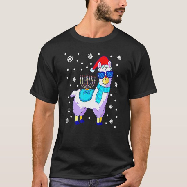 Camiseta Hanukkah Llama Menorah Alpaca Santa Hat Navidades (Anverso)