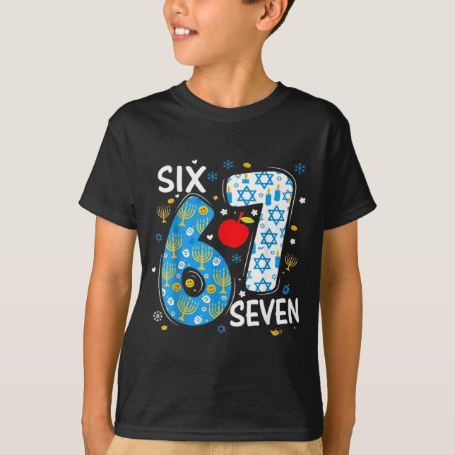 Camiseta Hanukkah Menorah Dreidel 67 Festive Chanukah Six S (Anverso)