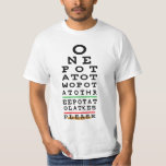 Camiseta Hanukkah Una papa dos latas TShirt básico masculin<br><div class="desc">Hanukkah Menorah "One Potato Two Potato Three Potato Latkes Please"/Eye Chart T-Shirt Básico MasculinoElija entre muchos colores, estilos y tamaños diferentes para este diseño! ¡Gracias por detenerse y por ir de compras! ¡Muy apreciado! ¡Feliz Chanukah/Hanukkah! Acerca de este ProductStyle: Camiseta básica para mujeresEsta camiseta básica presenta un estilo relajado para...</div>
