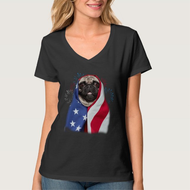 Camiseta Happy 4th Of July Pug Wearing American Flag Pride (Anverso)
