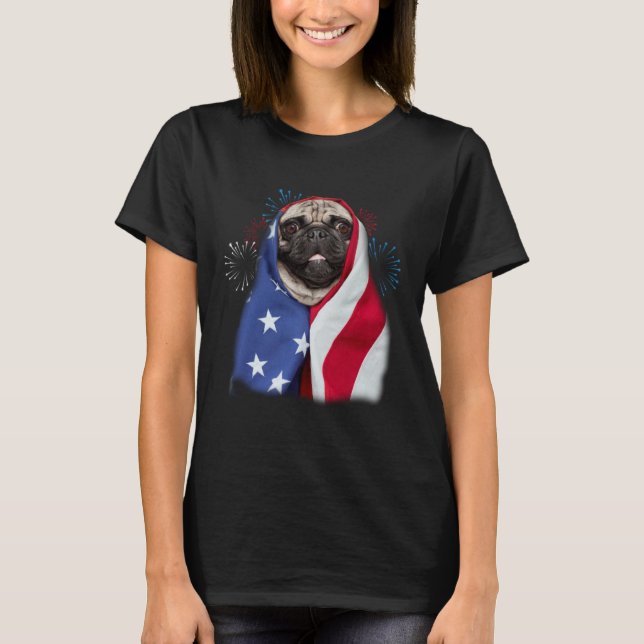 Camiseta Happy 4th Of July Pug Wearing American Flag Pride (Anverso)