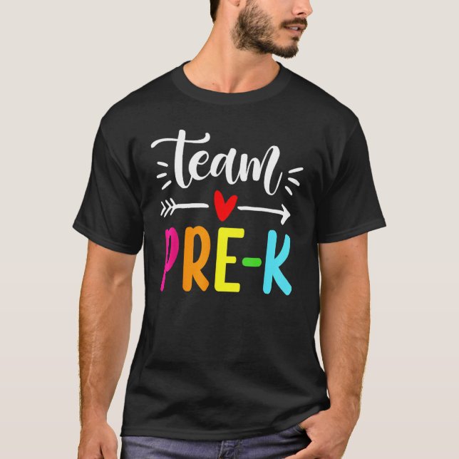 Camiseta Happy Back To School Team Pre K Preschool Teacher  (Anverso)
