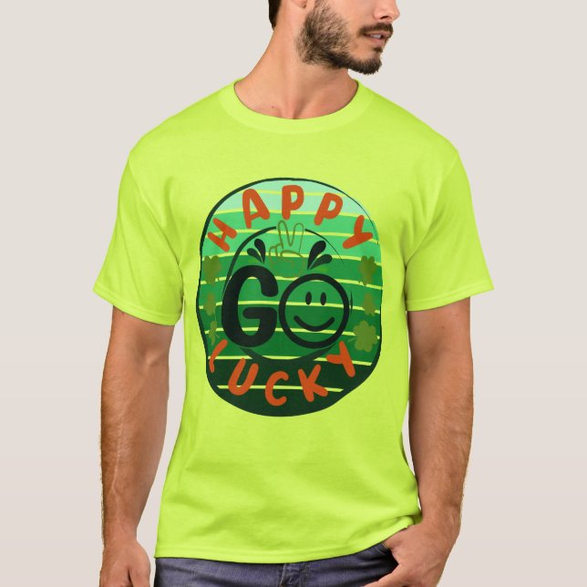 Camiseta Happy Go Lucky - Green St Patrick's Day Sunset (Anverso)