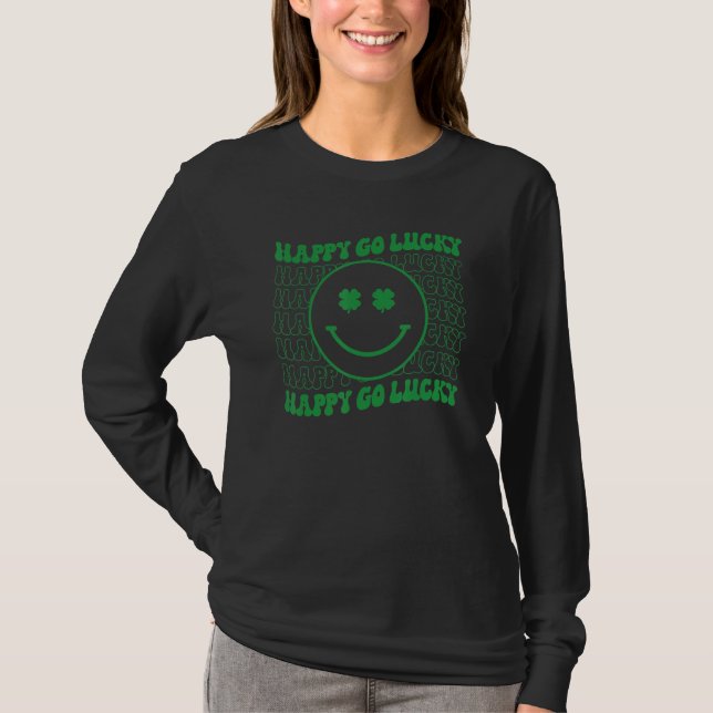Camiseta Happy Go Lucky Retro Groovy St Patricks Day Funny  (Anverso)