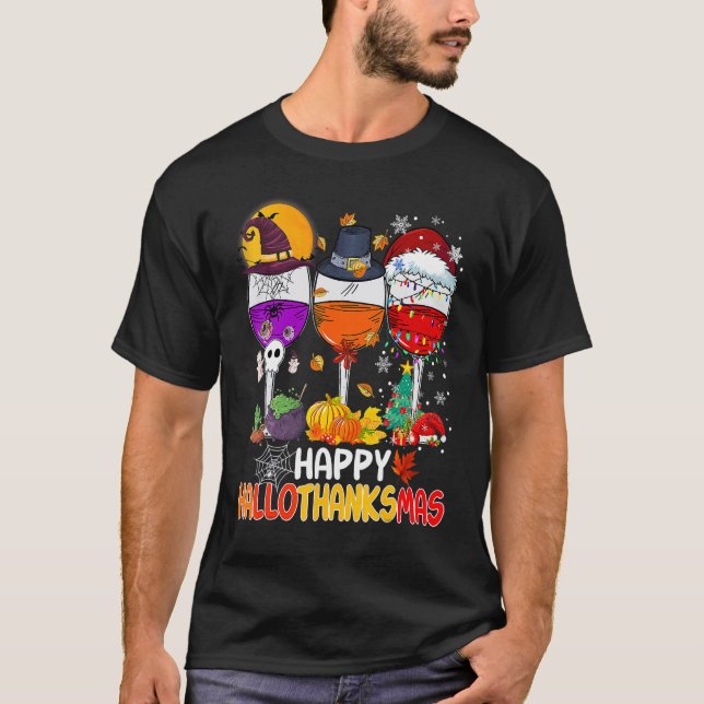 Camiseta Happy Hallothanksmas Wine Glasses Witch Santa Hat  (Anverso)