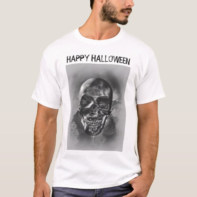 Camiseta Happy Halloween. Black and white skull design (Anverso)