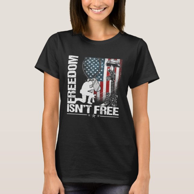 Camiseta Happy Memorial Day Freedom Isn t Free  Fourth of J (Anverso)