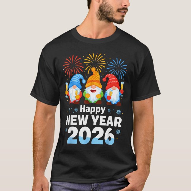 Camiseta Happy New Year 2026 Gnome With Fireworks And Champ (Anverso)