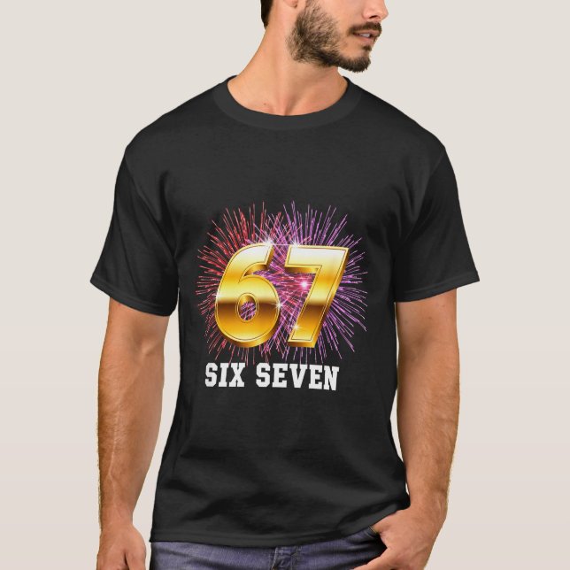 Camiseta Happy New Year 2026 New Year's Eve Party 67 Six Se (Anverso)