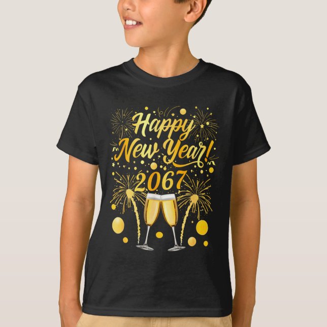 Camiseta Happy New Year 2067 Funny 67 Six Seven Meme New Ye (Anverso)