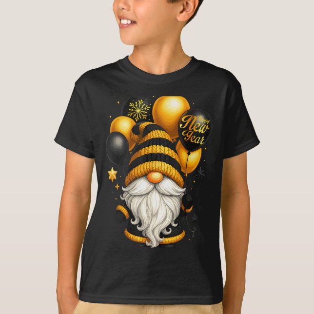 Camiseta Happy New Year Party New Years Eve 2026 Gnome Love (Anverso)