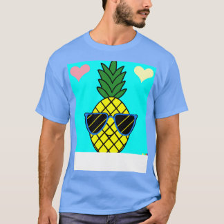 Camiseta Happy Pineapple with Sunglasses