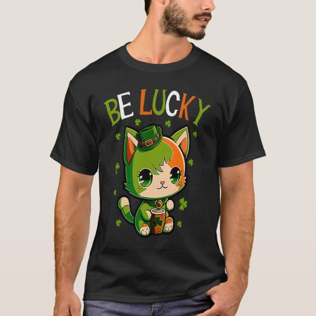 Camiseta Happy St Patrick's Day Be Lucky Cat and Shamrocks (Anverso)