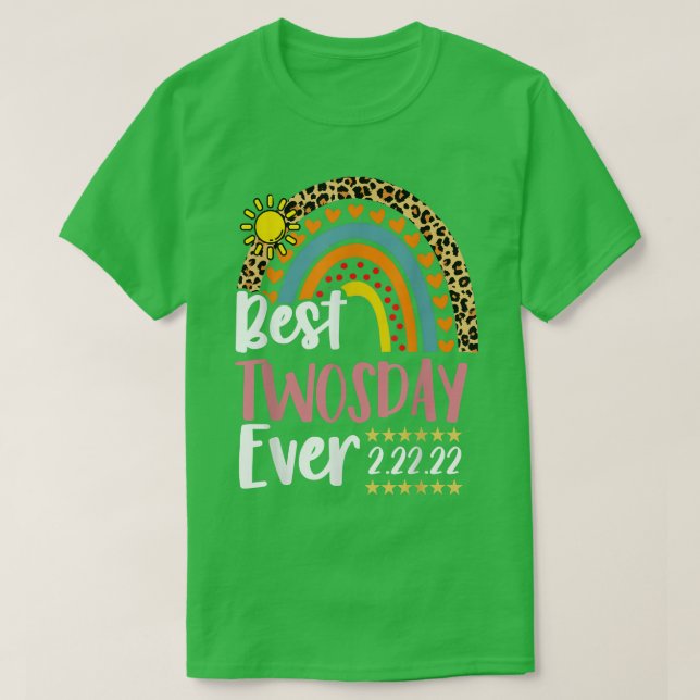 Camiseta Happy Twosday 2022 Pink Leopard Best Twos Day Ever (Diseño del anverso)