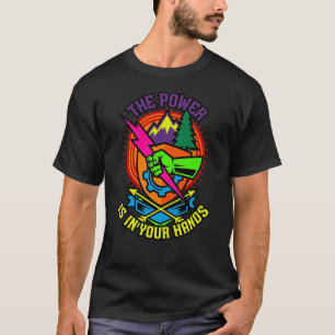 Camiseta Harness the Storm – Motivación Cyberpunk 