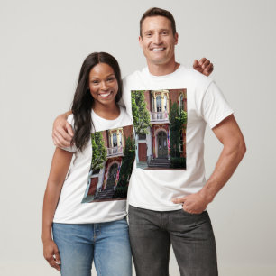 Camiseta Harrisburg PA - Puertas verdes y rojas