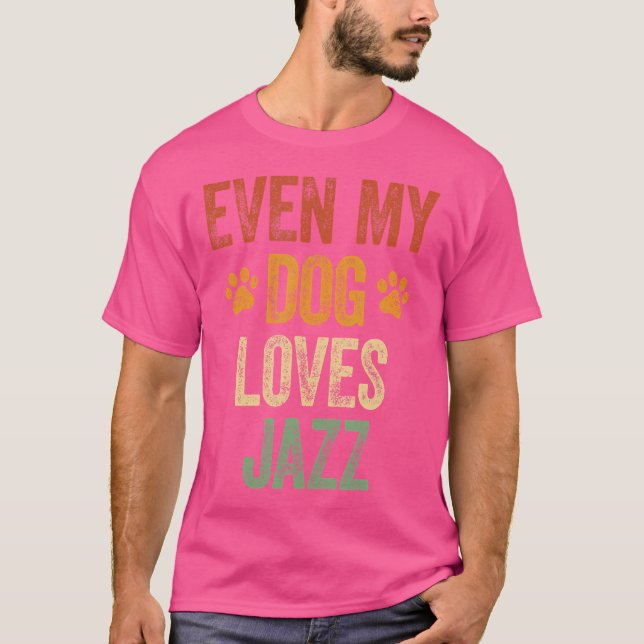 Camiseta Hasta a mi perro le encanta la divertida novela de (Anverso)
