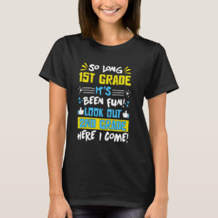 Camiseta Hasta El Primer Grado Aquí Llego Graduado Segundo