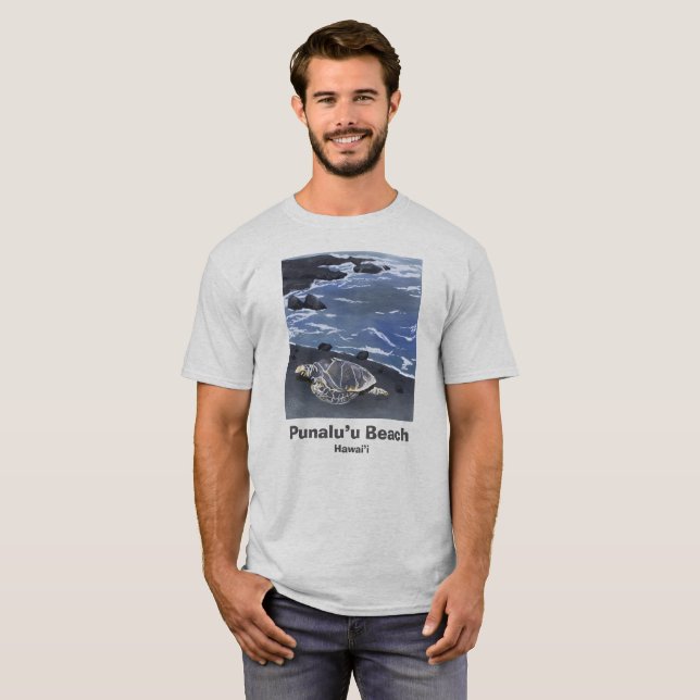 Camiseta Hawaii Sea Turtle on Black Sand Beach T-Shirt (Anverso completo)