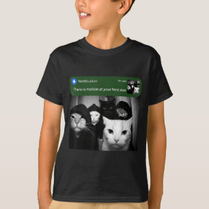 Camiseta Hay movimiento en la puerta principal gato diverti