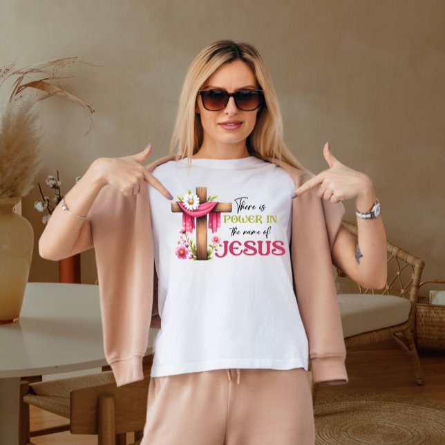 Camiseta Hay poder en el nombre de Jesús (Subido por el creador)