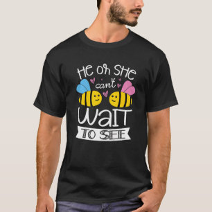 Camiseta He Or She Can't Wait To See Gender Reveal Baby Ann